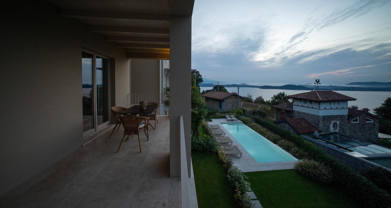 La Mascarana Appartement Lesa Buitenkant foto
