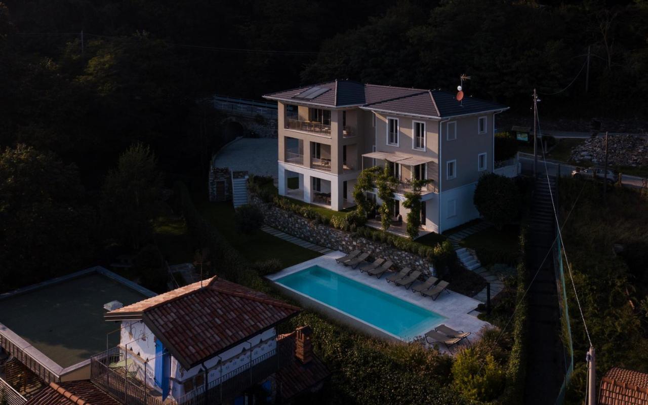 La Mascarana Appartement Lesa Buitenkant foto